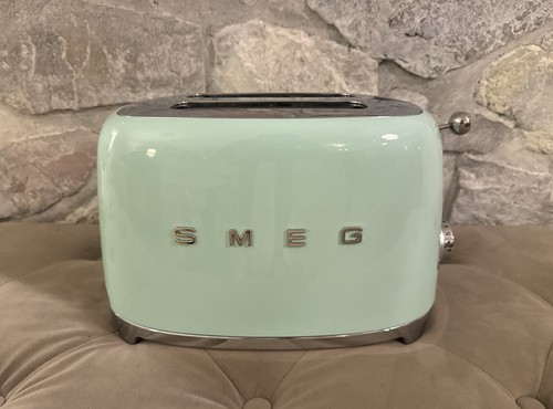 Smeg tsf01pgus slice toaster - 2-slice,